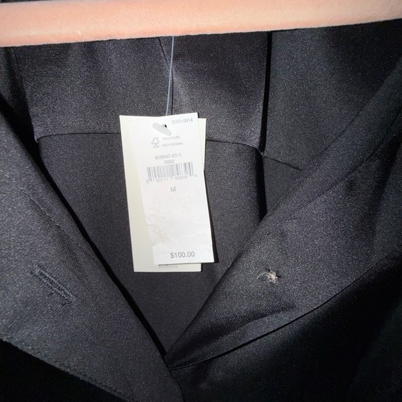 5. Banana Republic Classic Black Dress - Picture 3 of 7